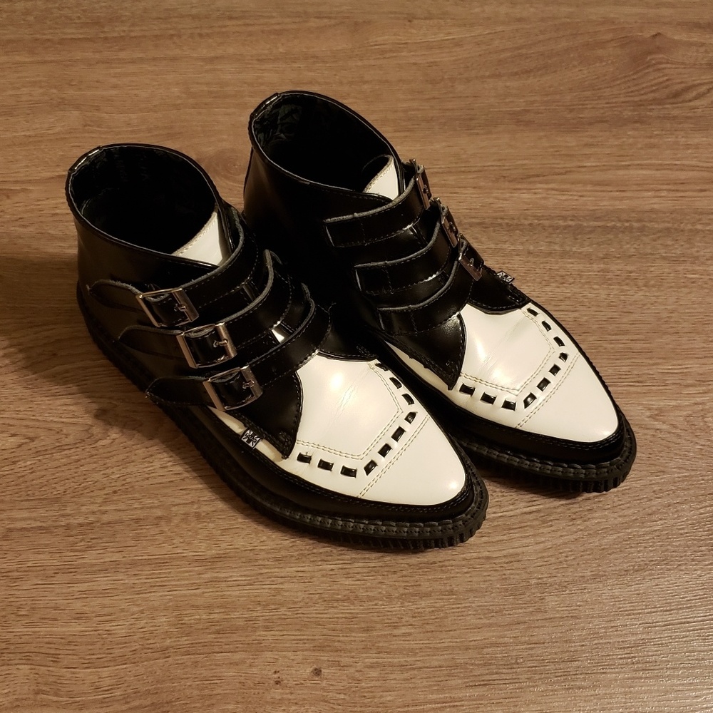 T.U.K. B&W Leather Creeper Boots